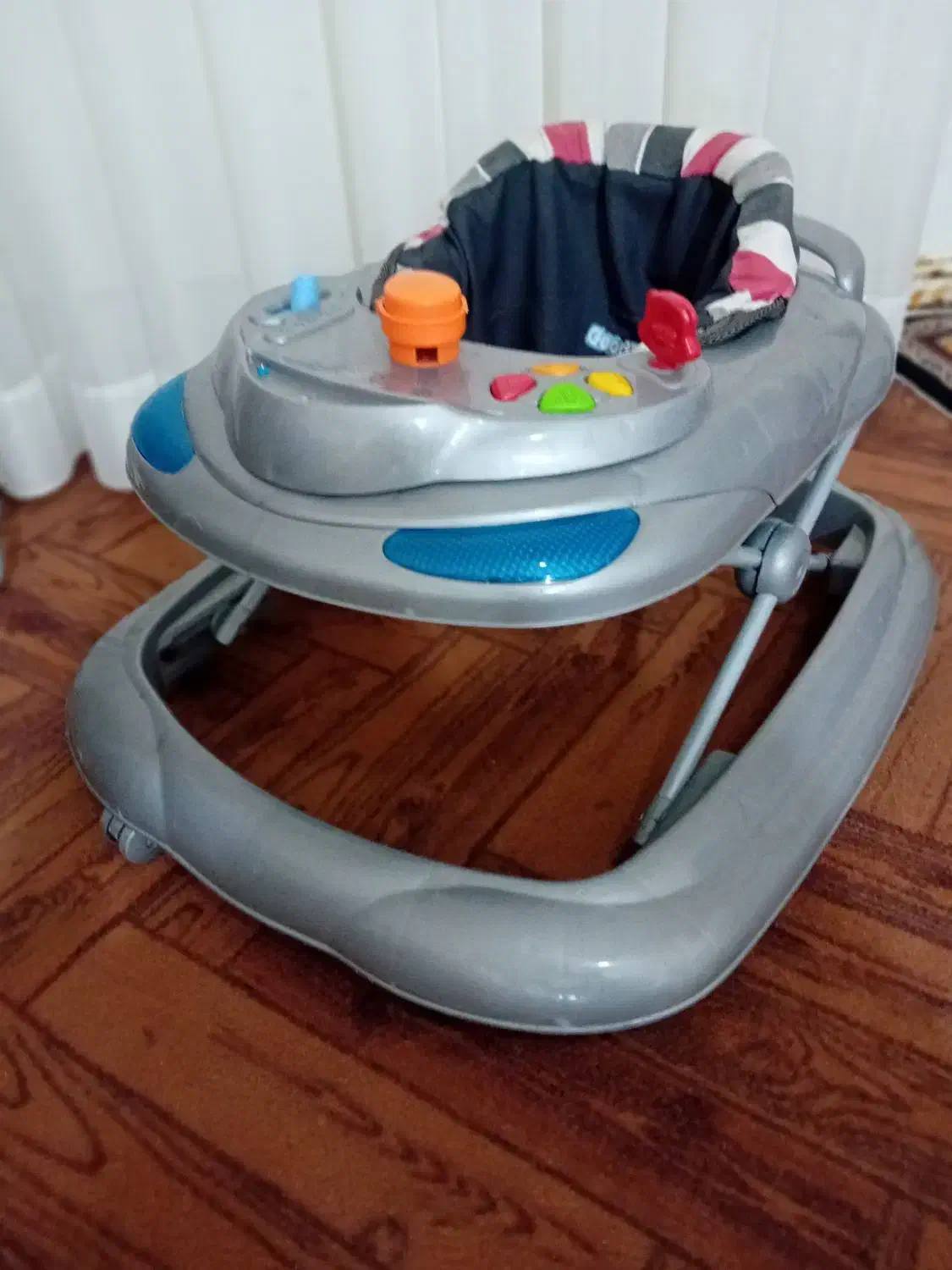 رورورک|کالسکه و لوازم جانبی|الوند, |دیوار