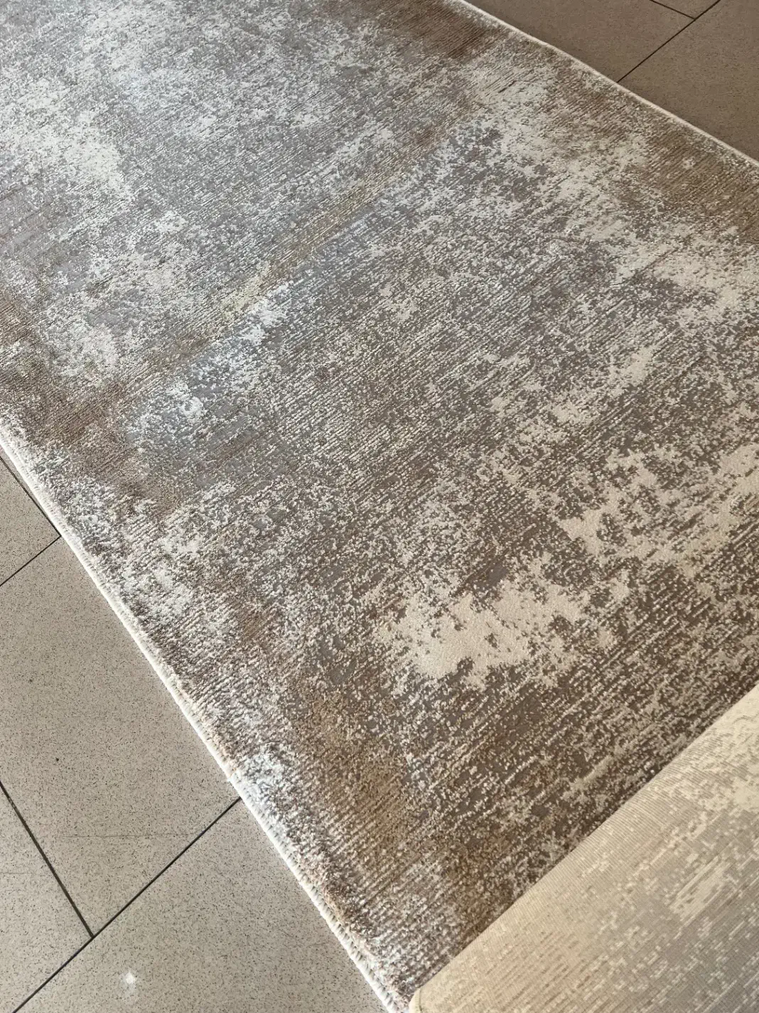 فرش کناره مدرن یونیک|فرش|کرج, حصارک بالا|دیوار