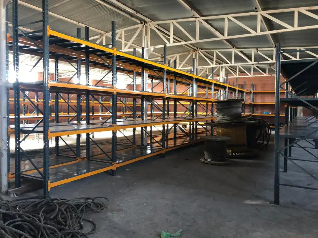 قفسه صنعتی سبک و سنگین|فروشگاه و مغازه|اهواز, ۳۰ متری|دیوار