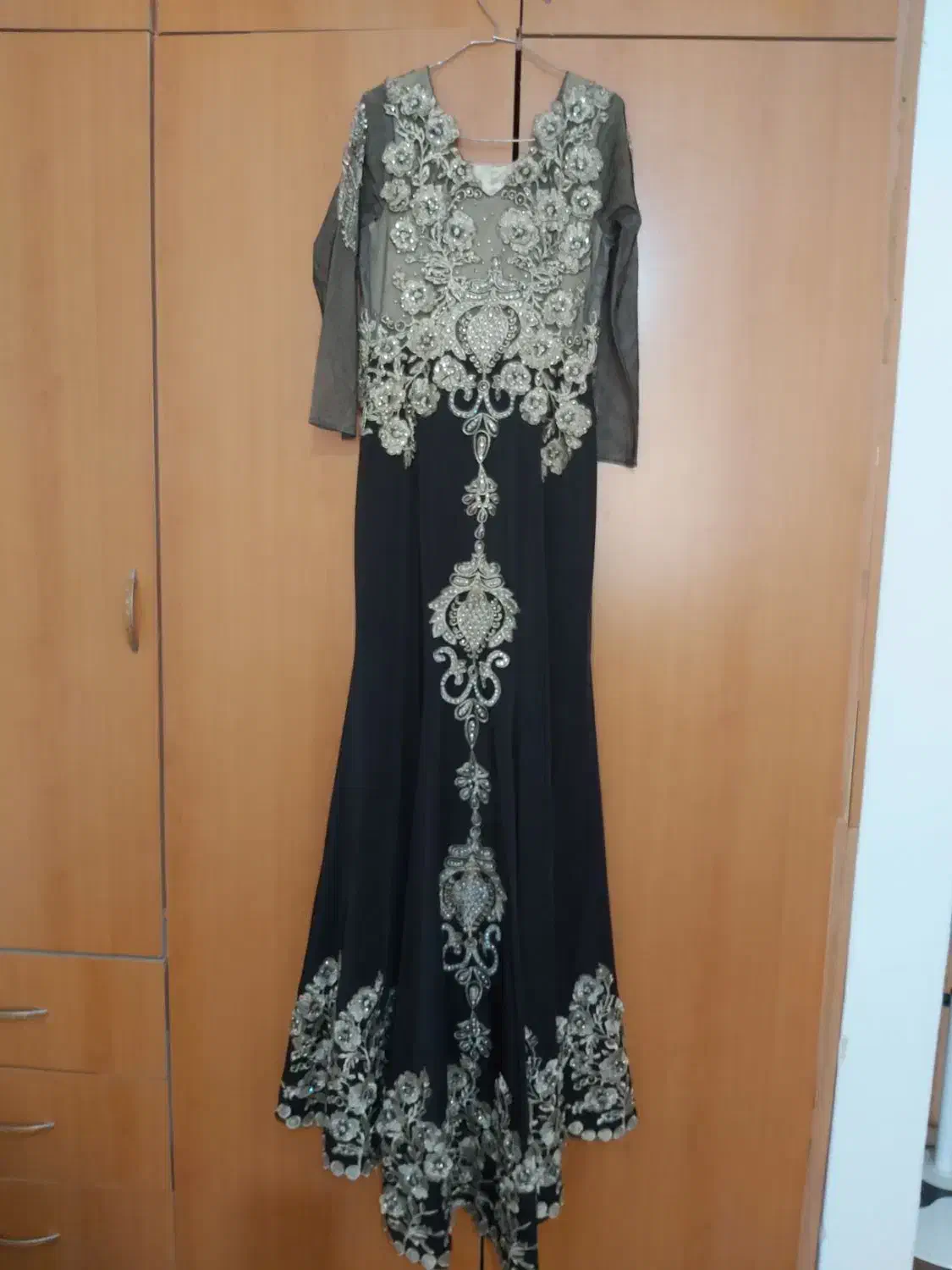 پیراهن مجلسی زنانه کار شده|لباس|آستارا, |دیوار