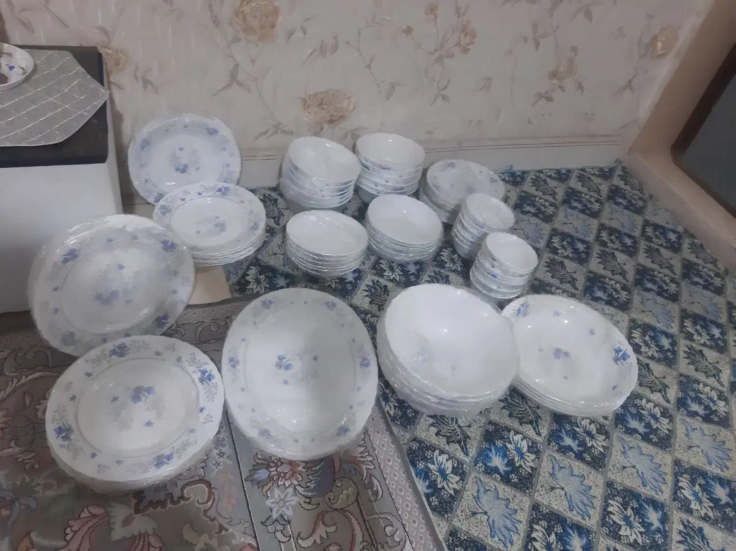 سرویس قاشق چنگال و سرویس ۱۲نفره پارس اپال|ظروف سرو و پذیرایی|ری, سیزده آبان|دیوار