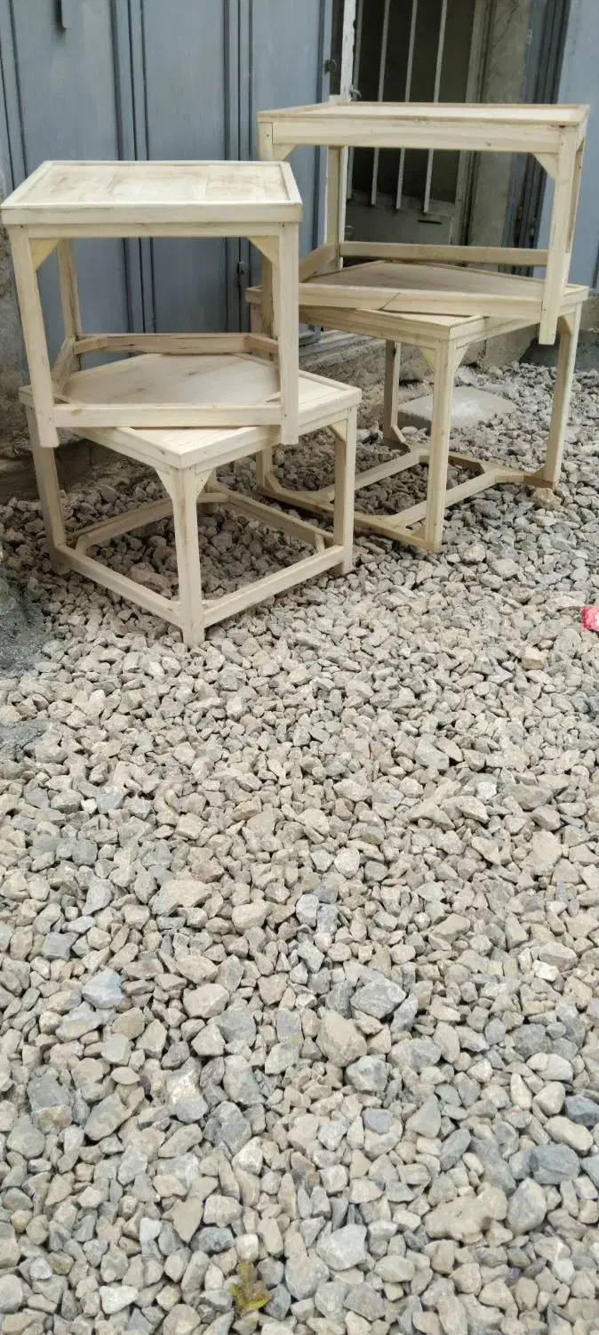 فروش و ساخت انواع کرسی تخت سنتی و سازه های چوبی|مبلمان خانگی و میز عسلی|اصفهان, شهشهان|دیوار