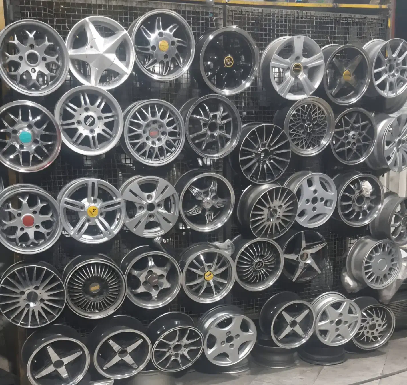 فابریک کره 13 درحد رنگ کره ای|قطعات یدکی و لوازم جانبی|مشهد, کوشش|دیوار