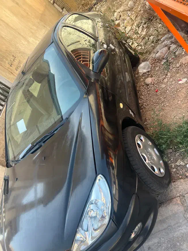 ۲۰۶ صندوقدار اتومات کارخانه مدل۸۸ خوش قیمت|خودرو سواری و وانت|شیراز, شهرک گلستان|دیوار