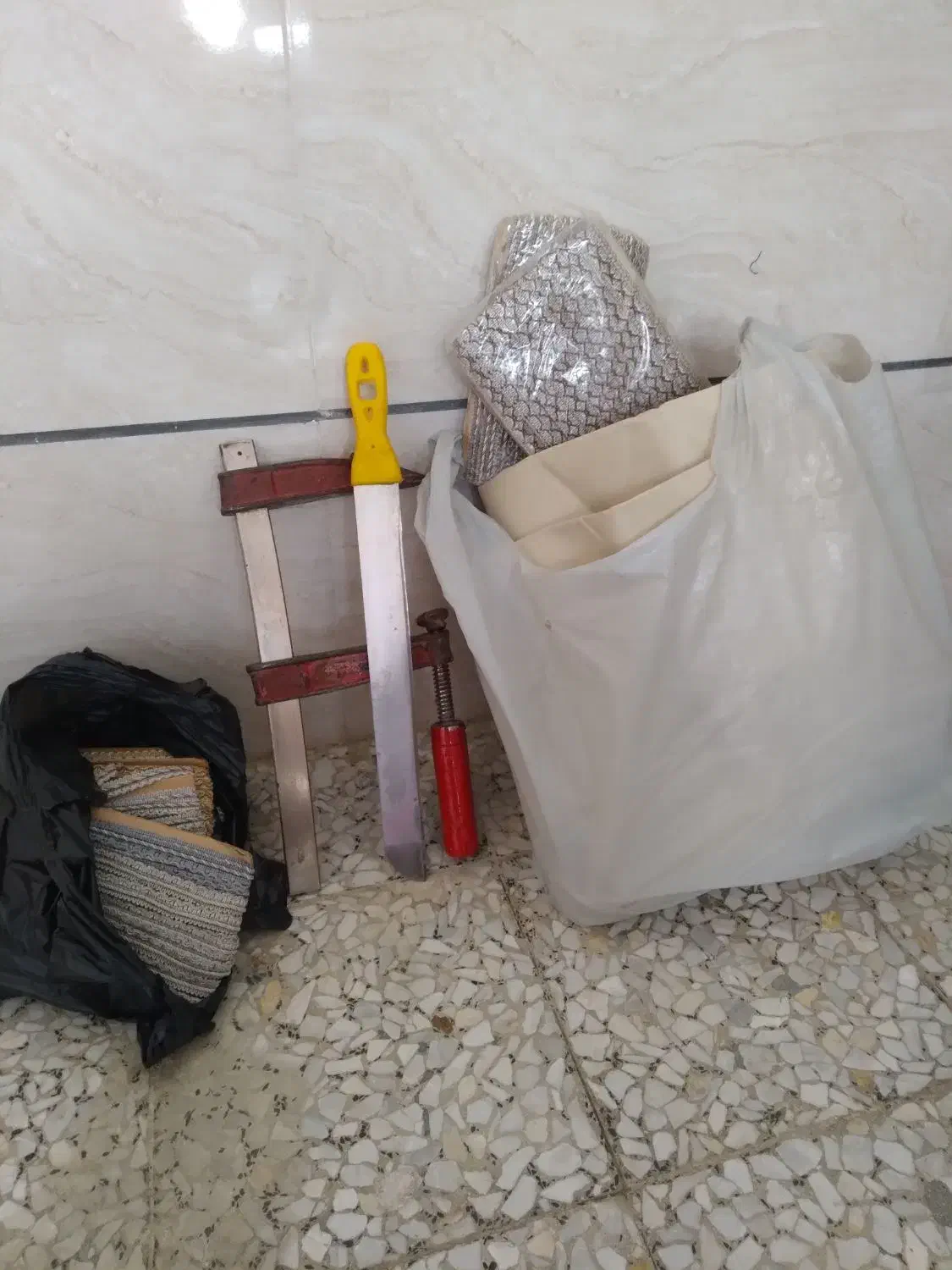 وسیلهرویهکوبی|مبلمان خانگی و میز عسلی|بروجرد, |دیوار