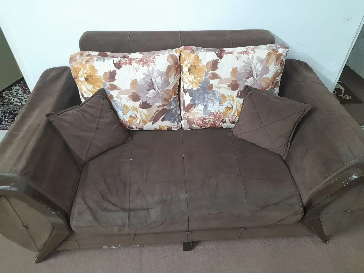 مبل|مبلمان خانگی و میز عسلی|شیروان (خراسان), |دیوار