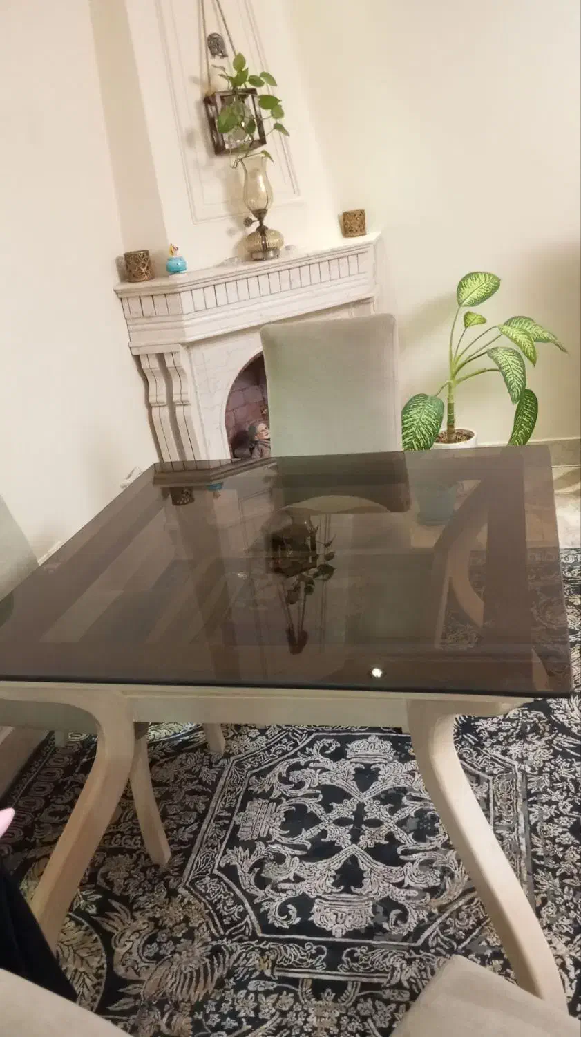 میز نهارخوری ۴نفره درحد نو|میز و صندلی غذاخوری|تهران, ائمه اطهار|دیوار