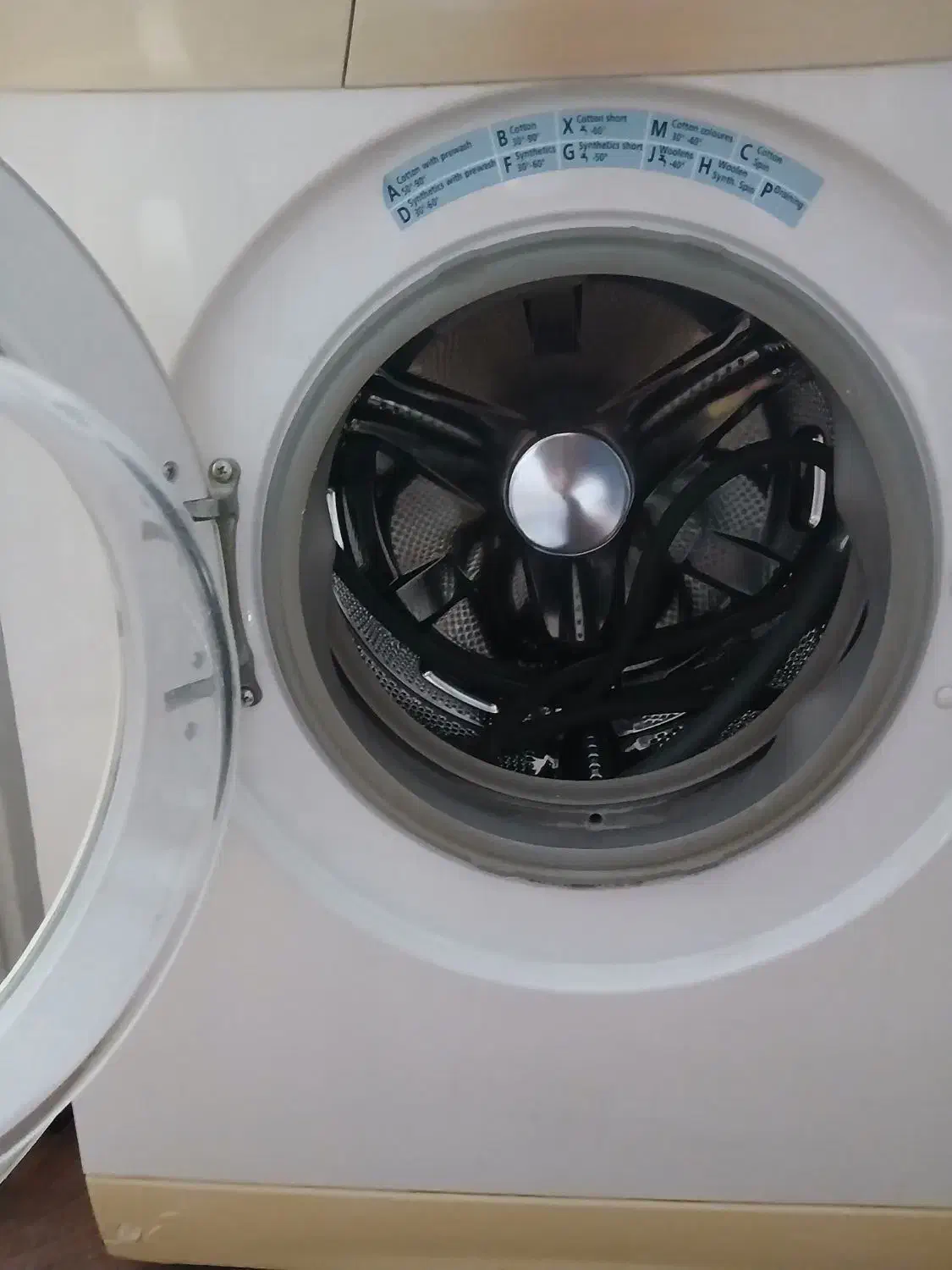 ماشین لباسشویی ال جی تمیز کار کرده|ماشین لباسشویی و خشککن لباس|شاهرود, |دیوار