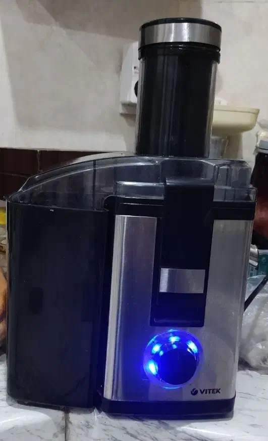 ابمیوه گیریvitek نو بهترین مارک|آبمیوهگیر و آبمرکباتگیر|گرگان, |دیوار