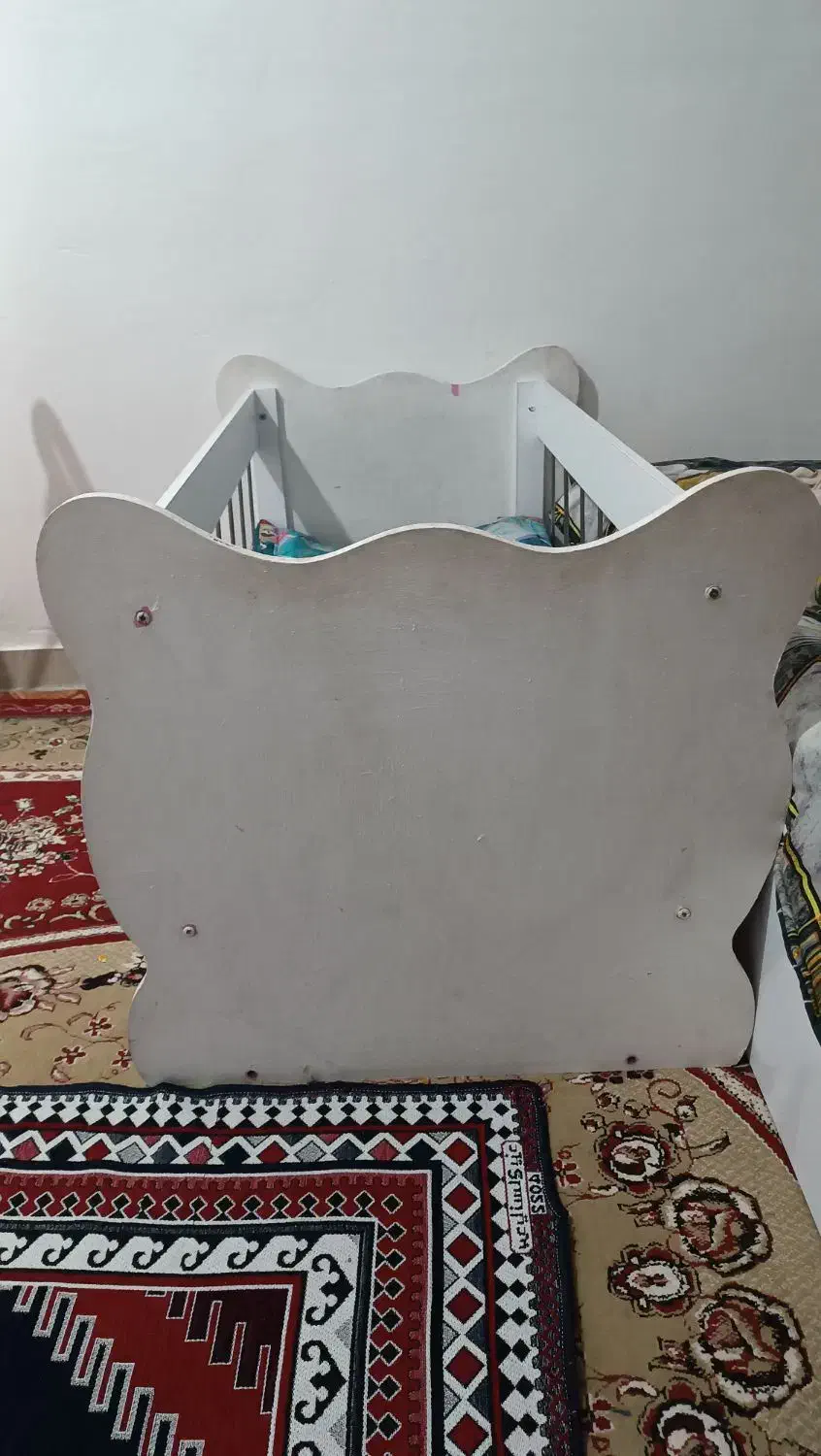 تخت کودک سایز بزرگ|تخت و سرویس خواب|باوی, |دیوار