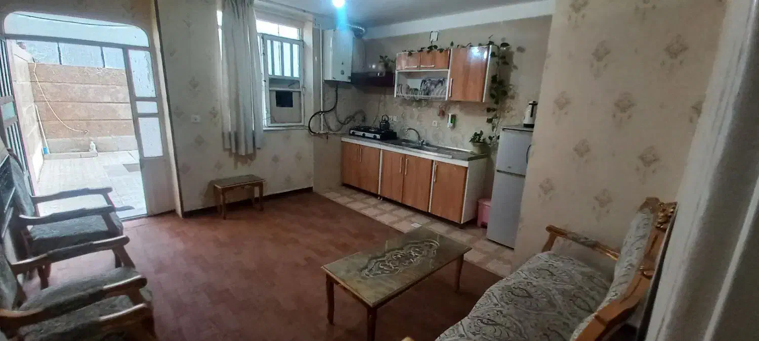 اجاره کوتاه مدت روزانه و هفتگی و ماهیانه|اجارهٔ کوتاه‌مدت آپارتمان و سوئیت|صدرا-فارس, فاز ۱|دیوار