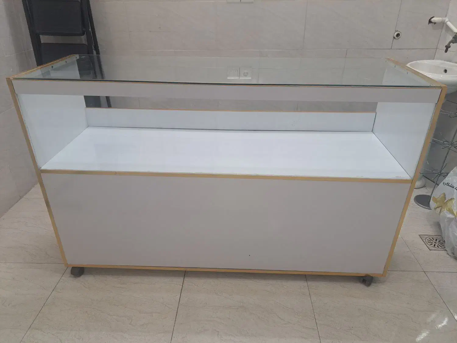 ویترین|بوفه، ویترین، کنسول|قم, چهل درخت|دیوار