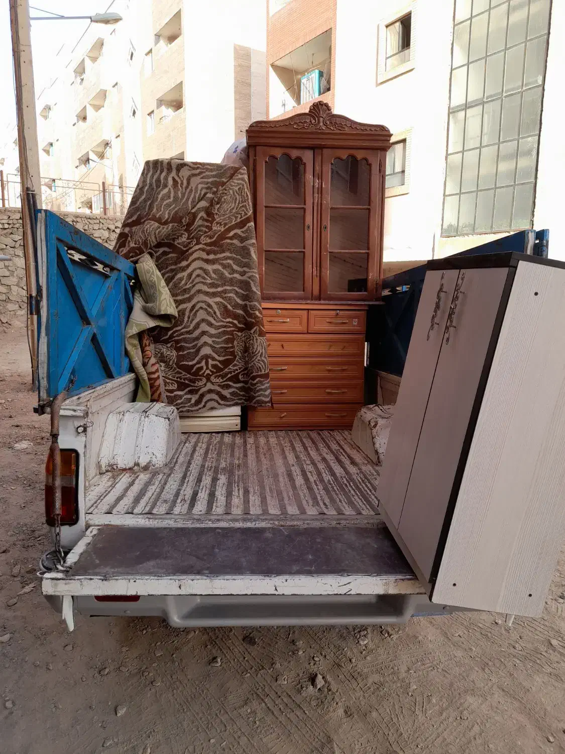 باربری،حمل بارو اسباب کشی با نیسان وکارگر ماهر|خدمات حمل و نقل|بیرجند, |دیوار