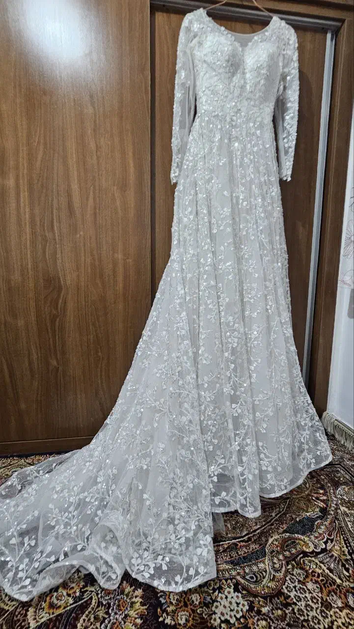 لباس عروس|لباس|رامسر, |دیوار