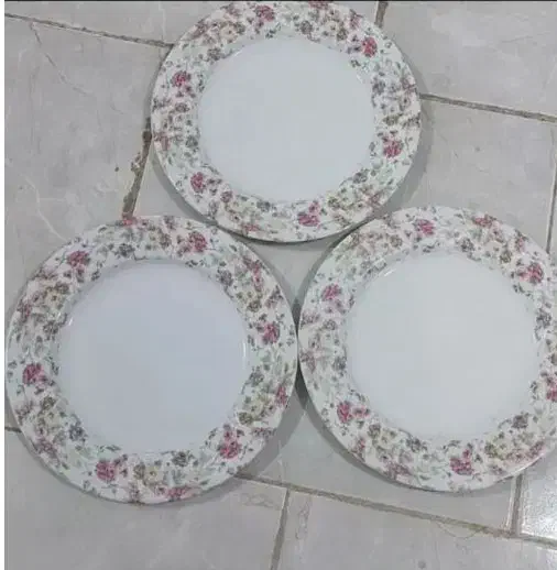 ظروف|ظروف پخت‌وپز|اهواز, معین زاده|دیوار