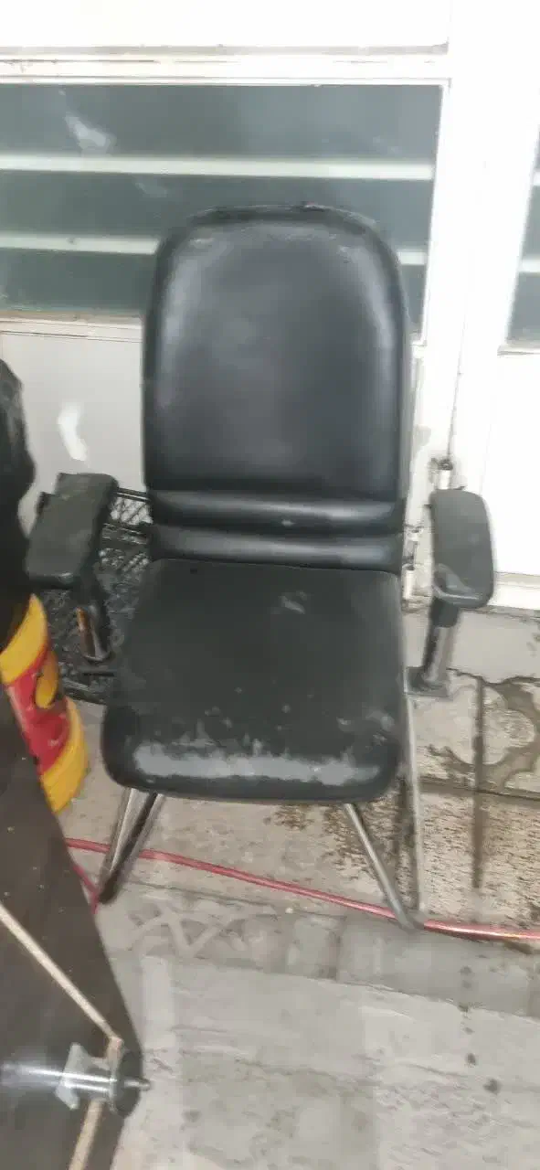 میز کامپیوتر و صندلی انتظار|مبلمان اداری|کرمانشاه, |دیوار