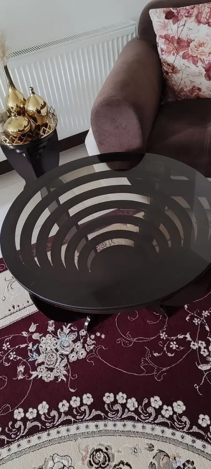 میز عسلی گرده بسیار تمیز|مبلمان خانگی و میز عسلی|سیاهکل, |دیوار