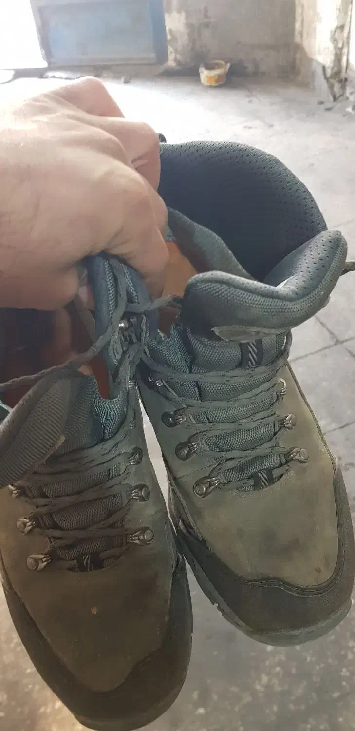 پوتین کوهنوردی|کوهنوردی و کمپینگ|خسروشاه, |دیوار