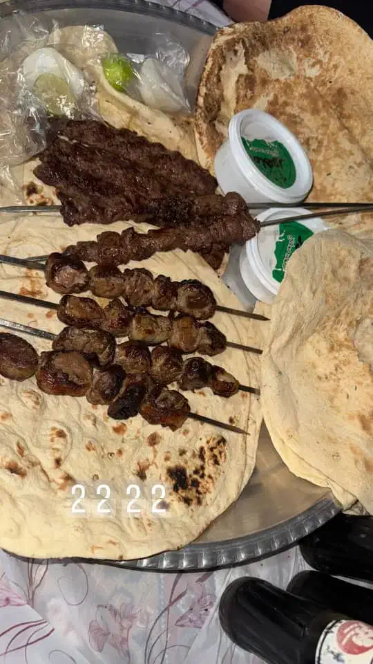 یک همکار در کبابی|استخدام خدمات فروشگاه و رستوران|دوگنبدان, |دیوار