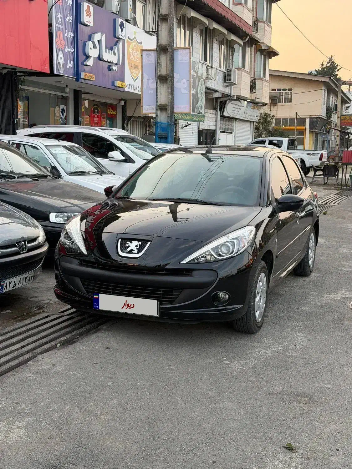 207 مدل 1401|خودرو سواری و وانت|عباسآباد, |دیوار