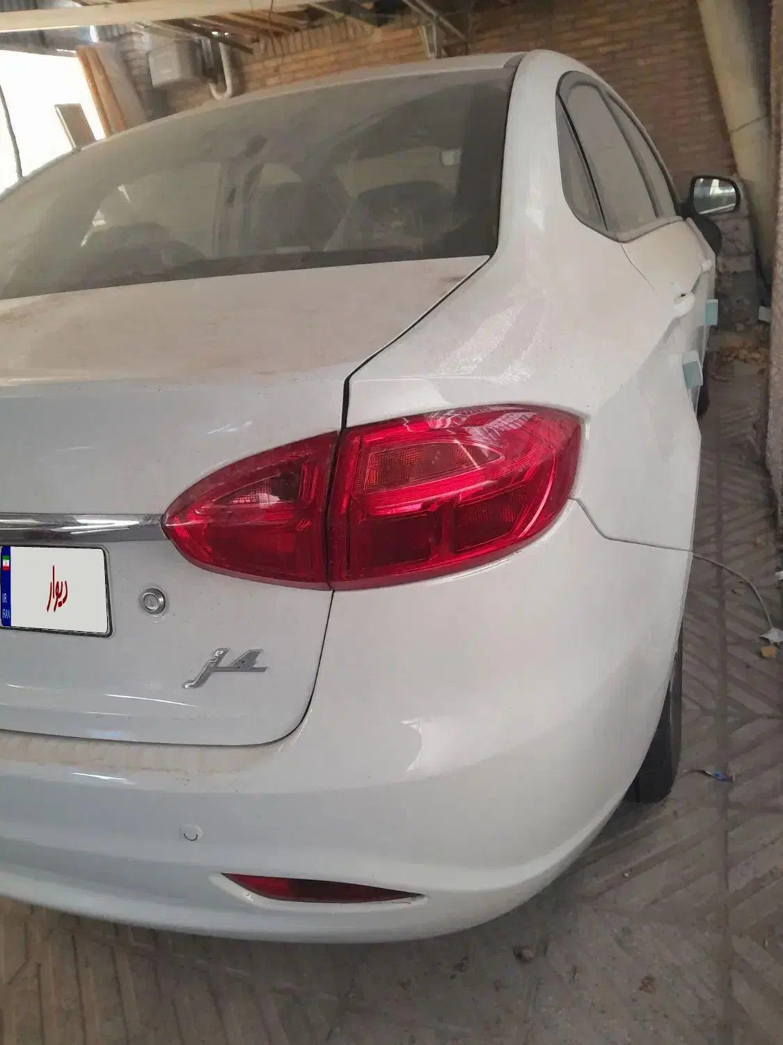 جک جی فور j4 صفر سفید|خودرو سواری و وانت|رودهن, |دیوار