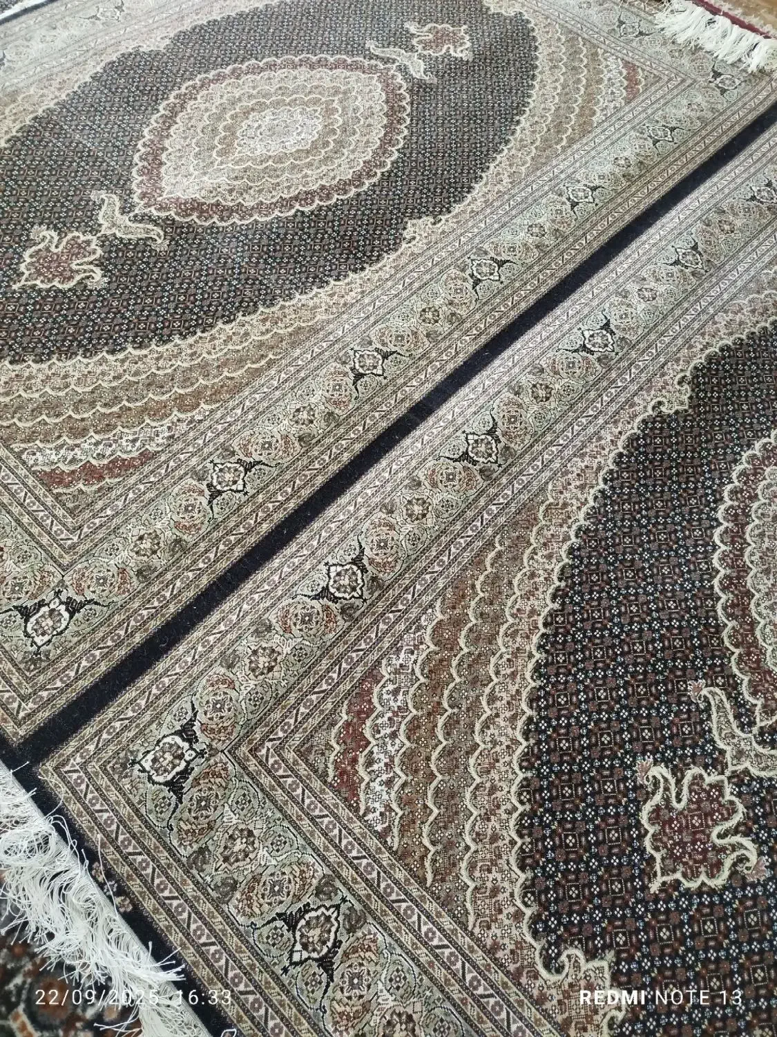 جفت ۶متری هس ۳در۴ هس گل ابریشم تازه از دار افتاده|فرش|سرعین, |دیوار