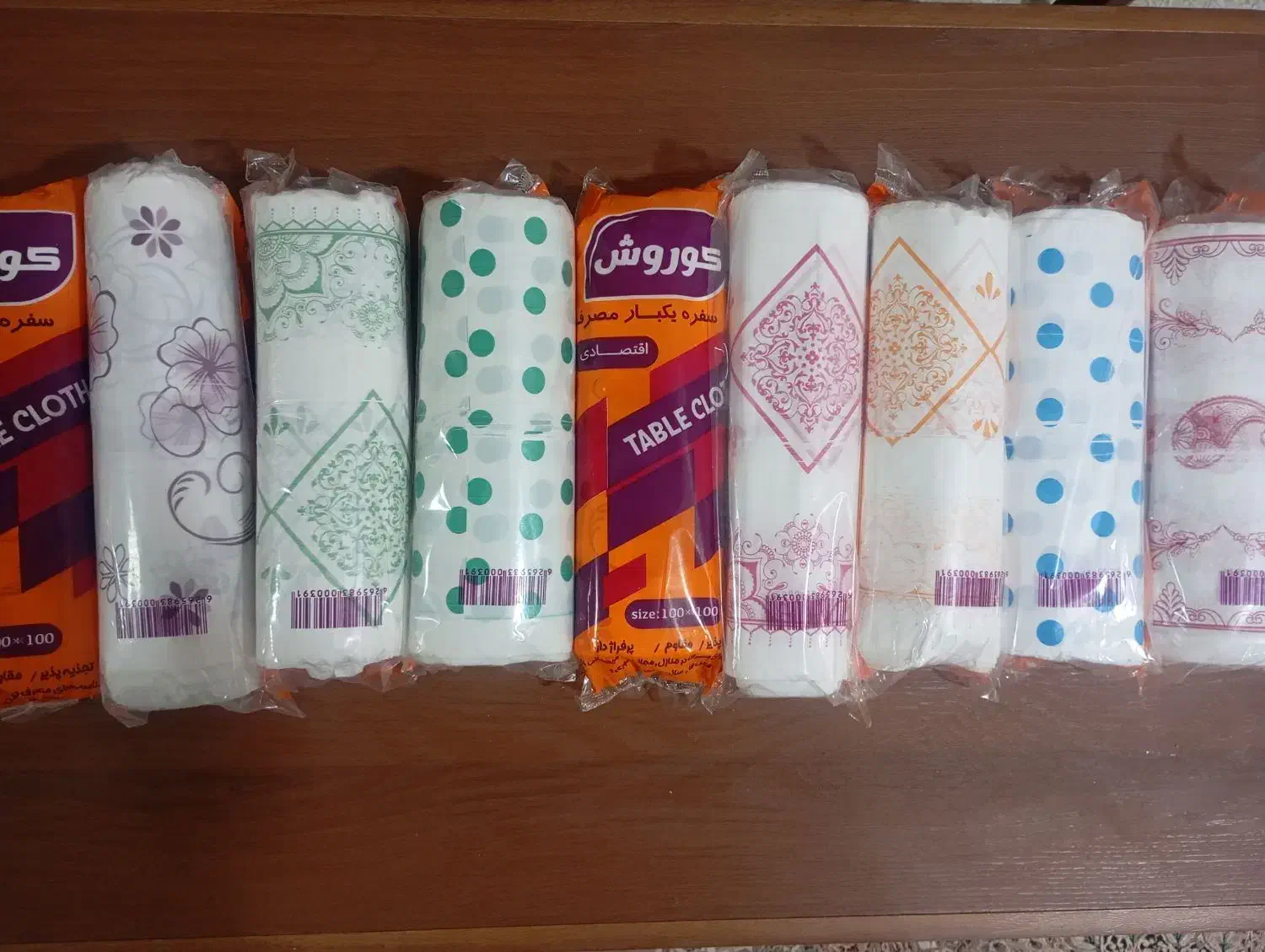 سفره یکبار مصرف ۱ کیلویی|ظروف نگهدارنده، پلاستیکی، یک‌بارمصرف|بروجرد, |دیوار