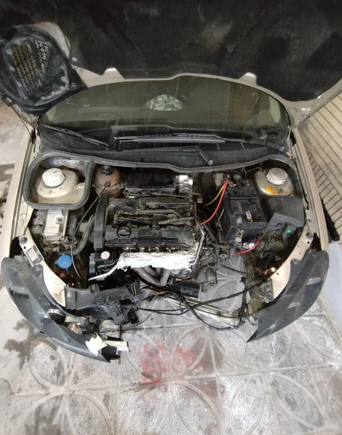 206مدل 84 تصادفی|خودرو سواری و وانت|شاهین‌شهر, نبوت|دیوار