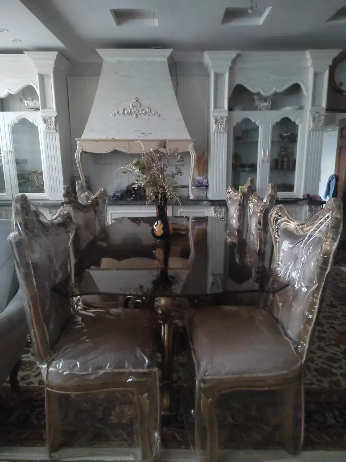 سرویس کامل مبل ومیزنهارخوری۸نفر درحدنو|مبلمان خانگی و میز عسلی|تربت‌حیدریه, آغوی|دیوار