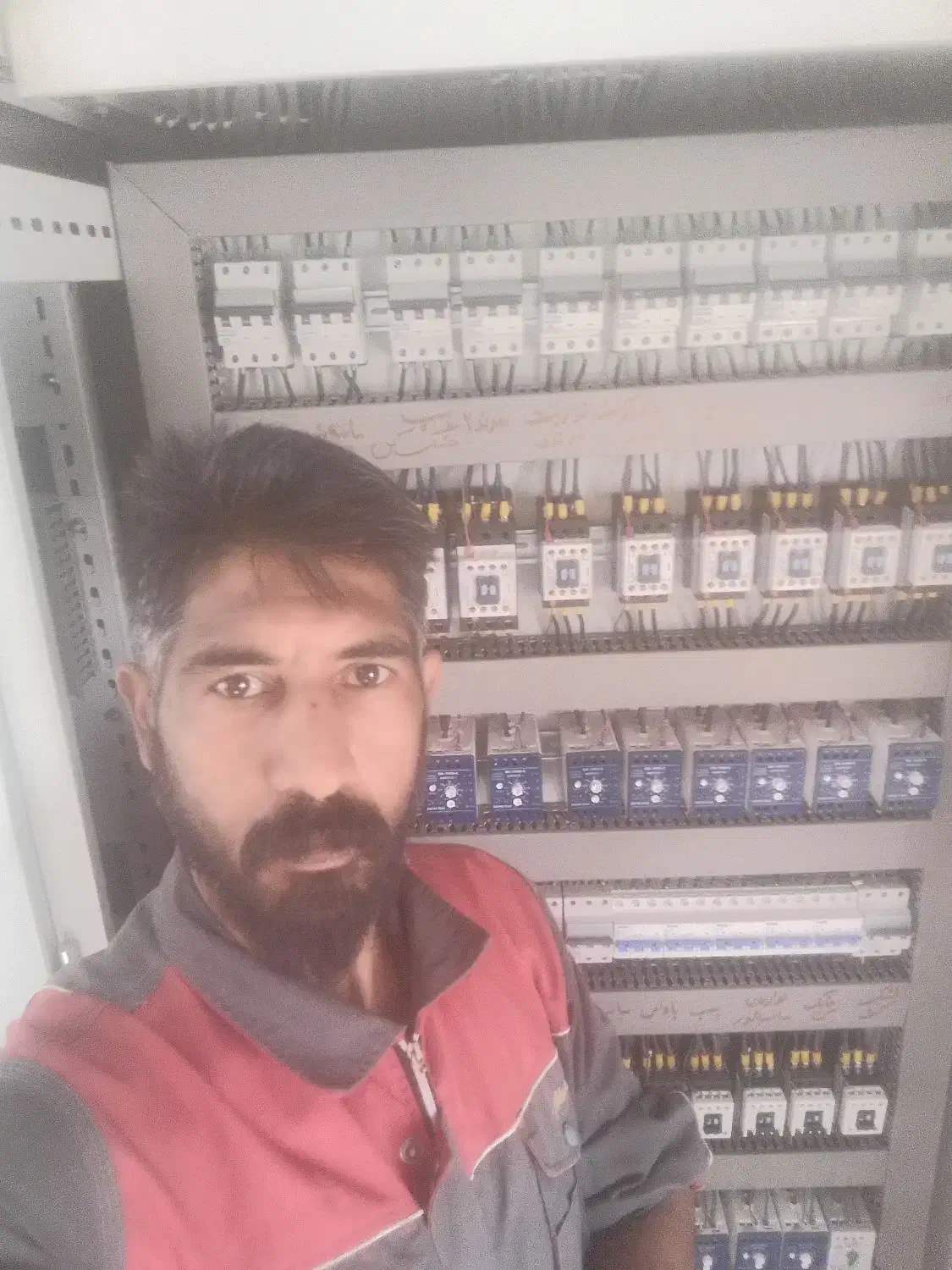 سیم کشی ساختمان.|خدمات پیشه و مهارت|طبس, |دیوار