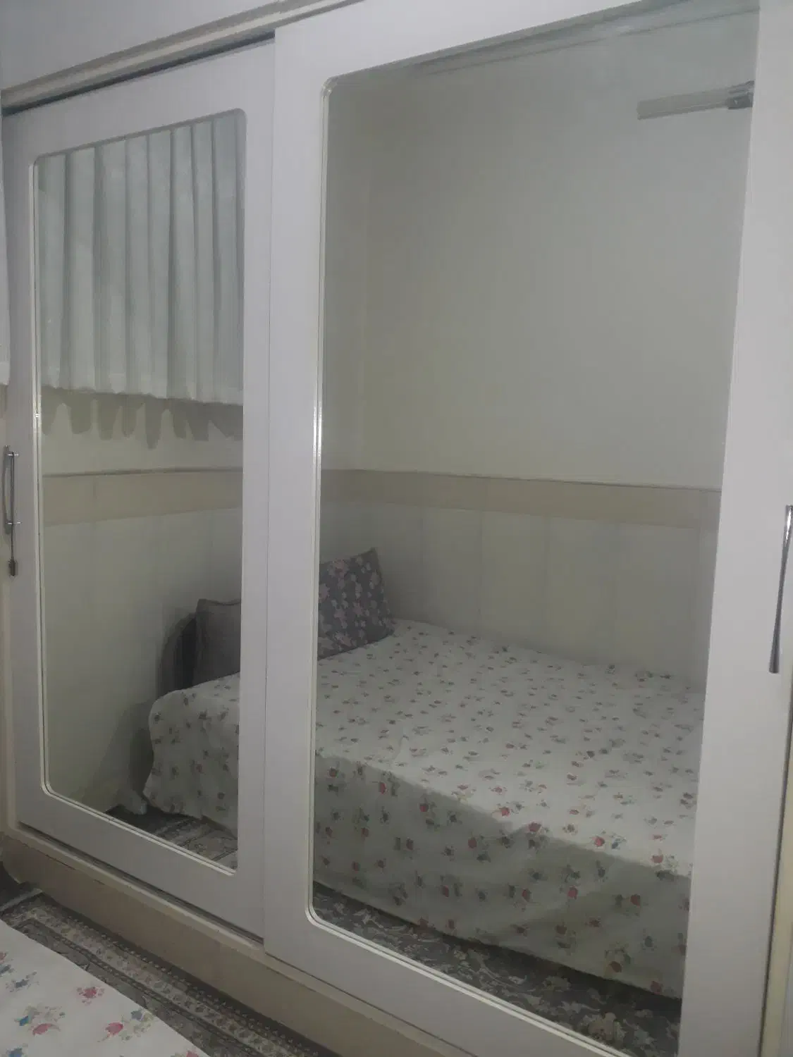 فروش آینه در حد نو و سالم|آینه|قم, نخودی|دیوار