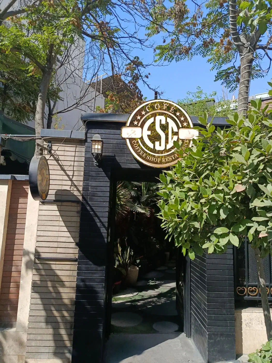 استخدام نیروی ساده اقا|استخدام خدمات فروشگاه و رستوران|تهران, اختیاریه|دیوار