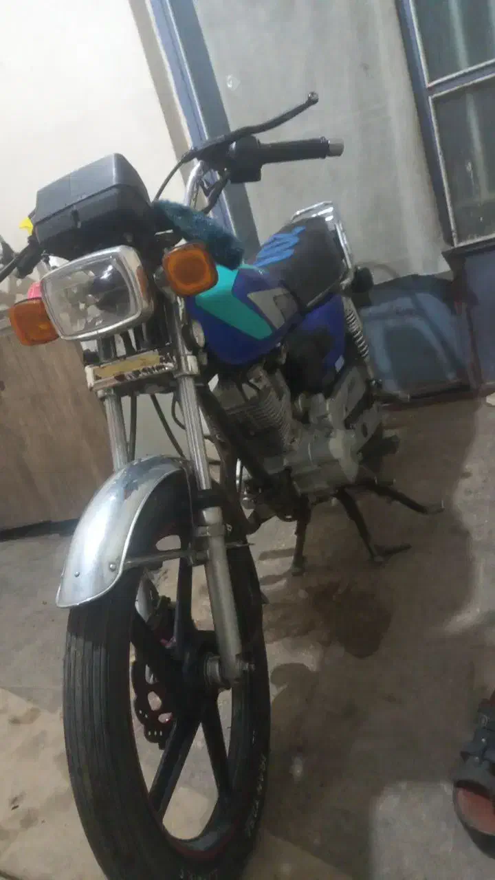 موتور احسان۹۸کاربرات|موتورسیکلت|کرمان, |دیوار