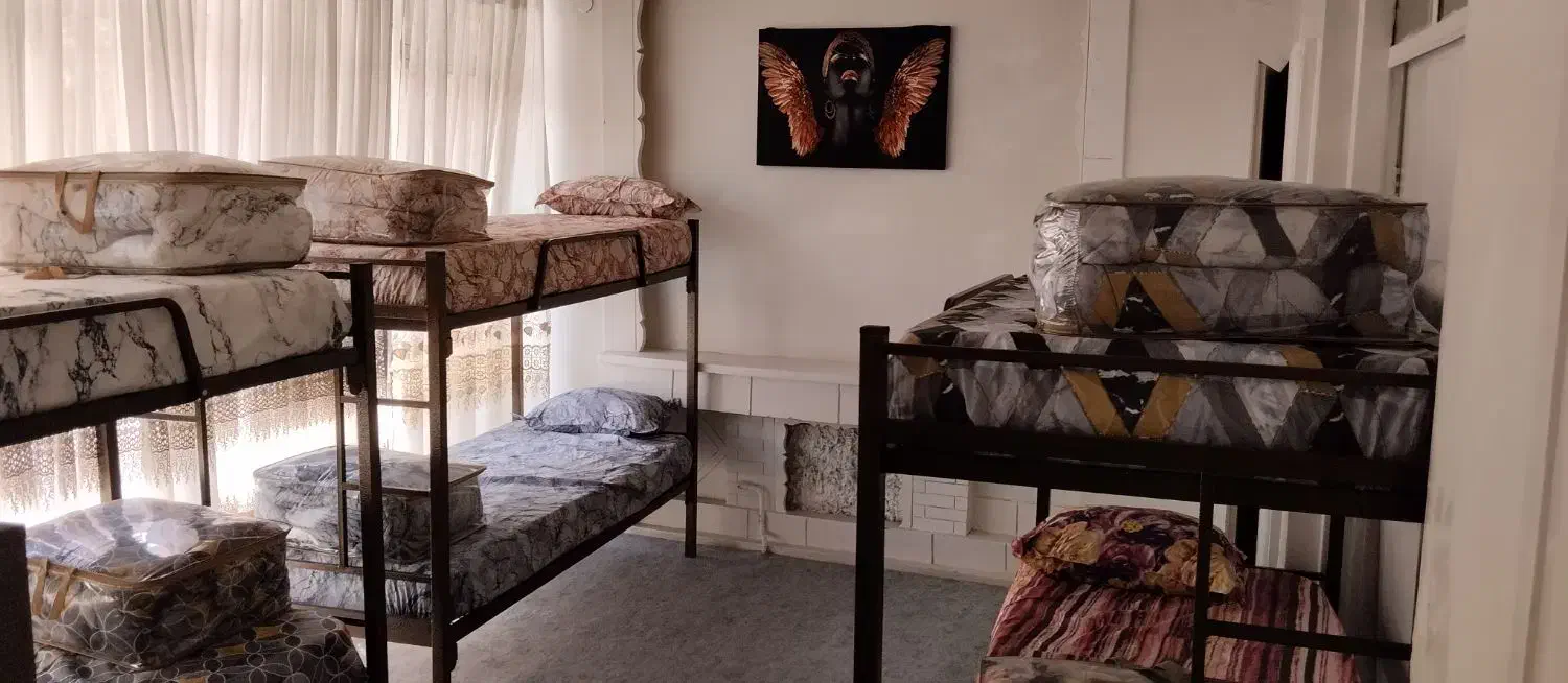 خوابگاه آقایان اقتصادی،آرام،مجهز با امکانات رایگان|اجارهٔ کوتاهمدت آپارتمان و سوئیت|تهران, زاهد گیلانی|دیوار