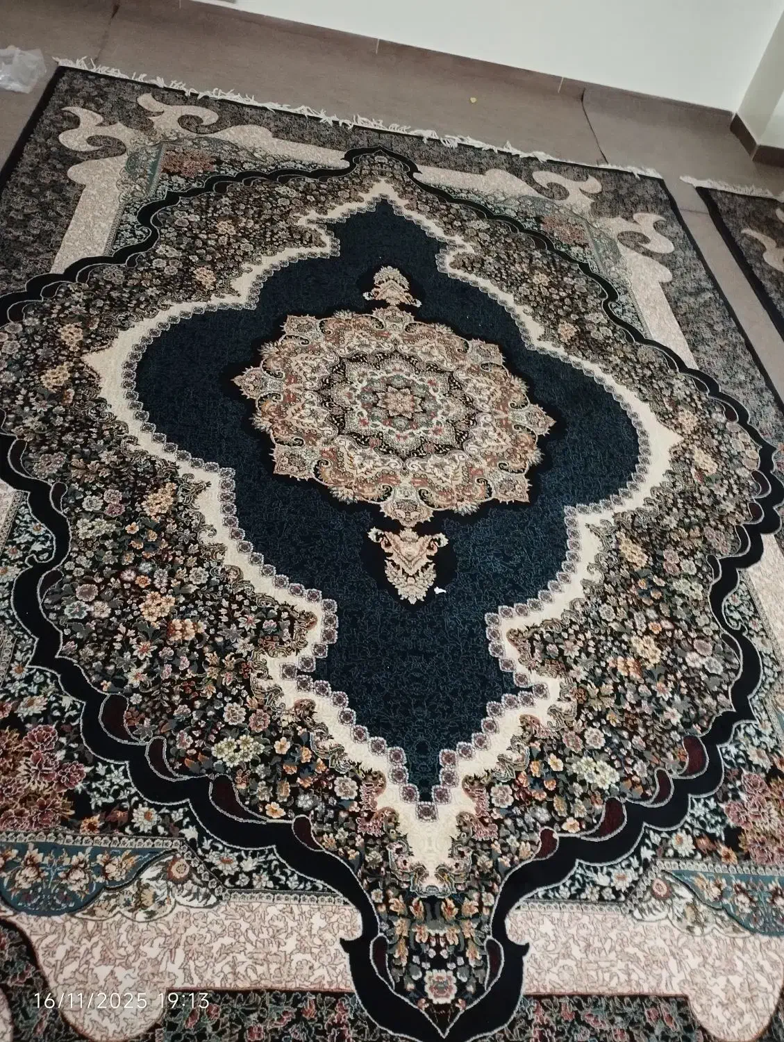 فرش ۹متری جفت|فرش|شهریار, شهریار|دیوار