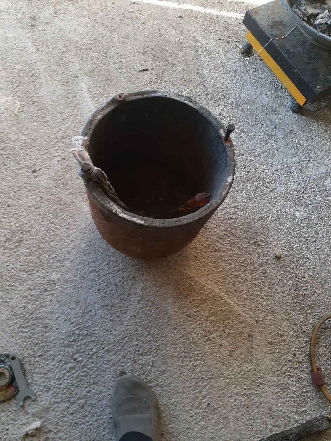 کوره ذوب المنیوم|ماشین‌آلات صنعتی|اهر, |دیوار