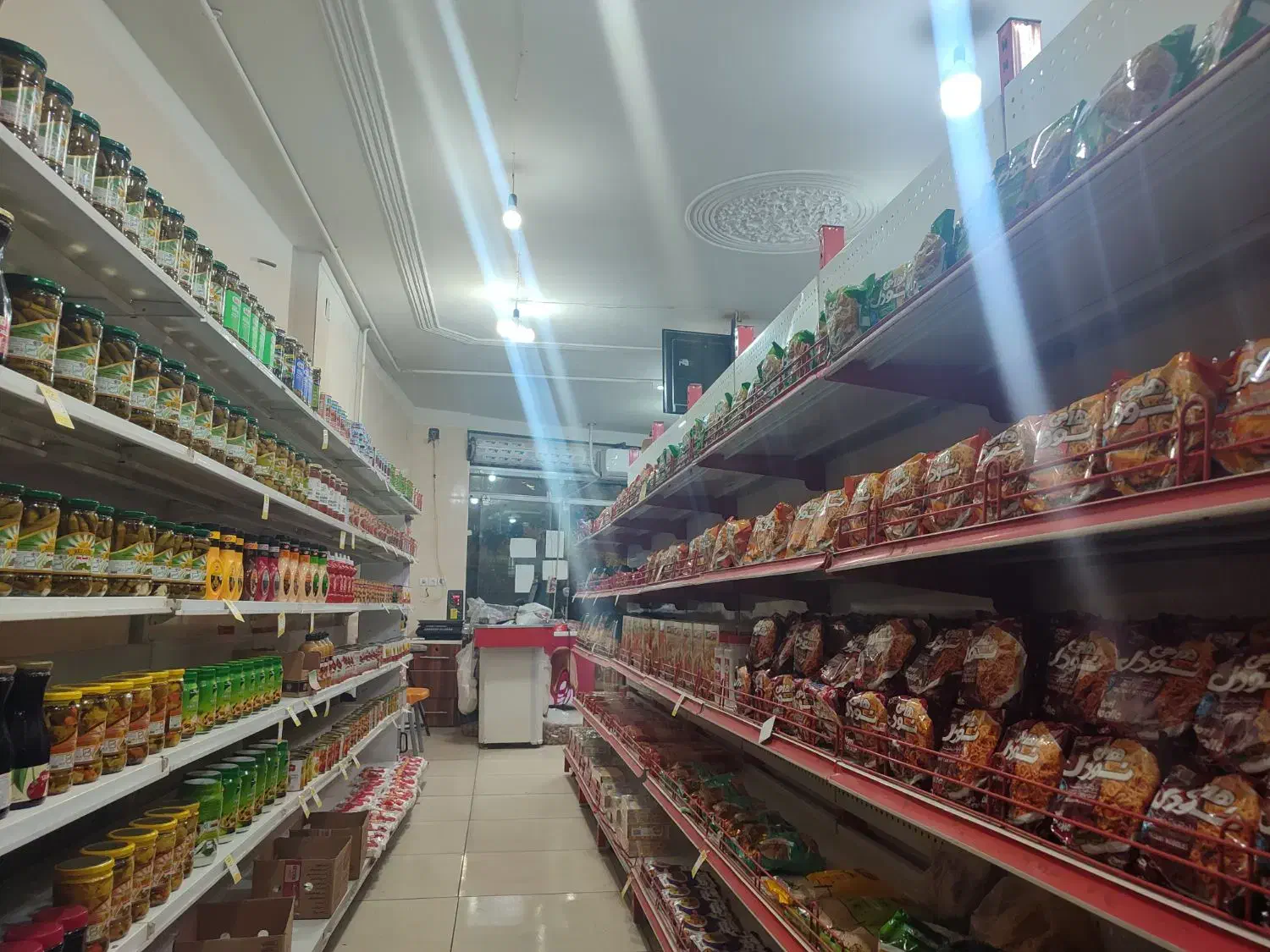 استخدام نیرو صندوق دار تک شیفت|استخدام خدمات فروشگاه و رستوران|نیریز, |دیوار