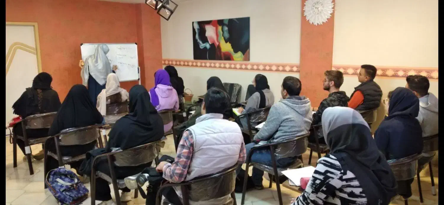 معلم ریاضی،کلاس خصوصی، نوین مث|خدمات آموزشی|اصفهان, کوی امیریه|دیوار