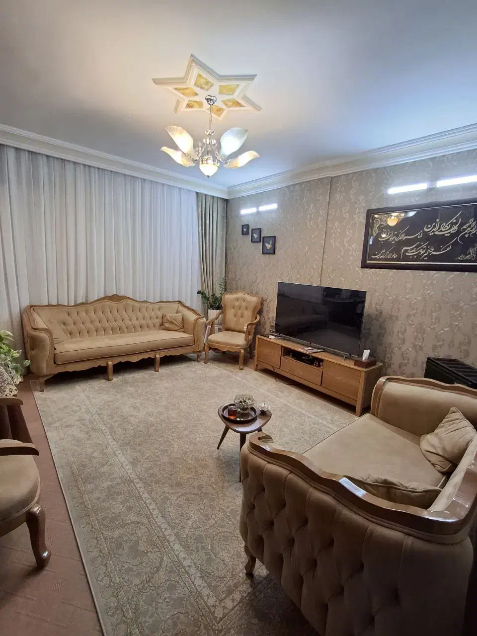 آپارتمان ۸۰ متری حاشیه صارمی|فروش آپارتمان|مشهد, هفت تیر (حافظ)|دیوار