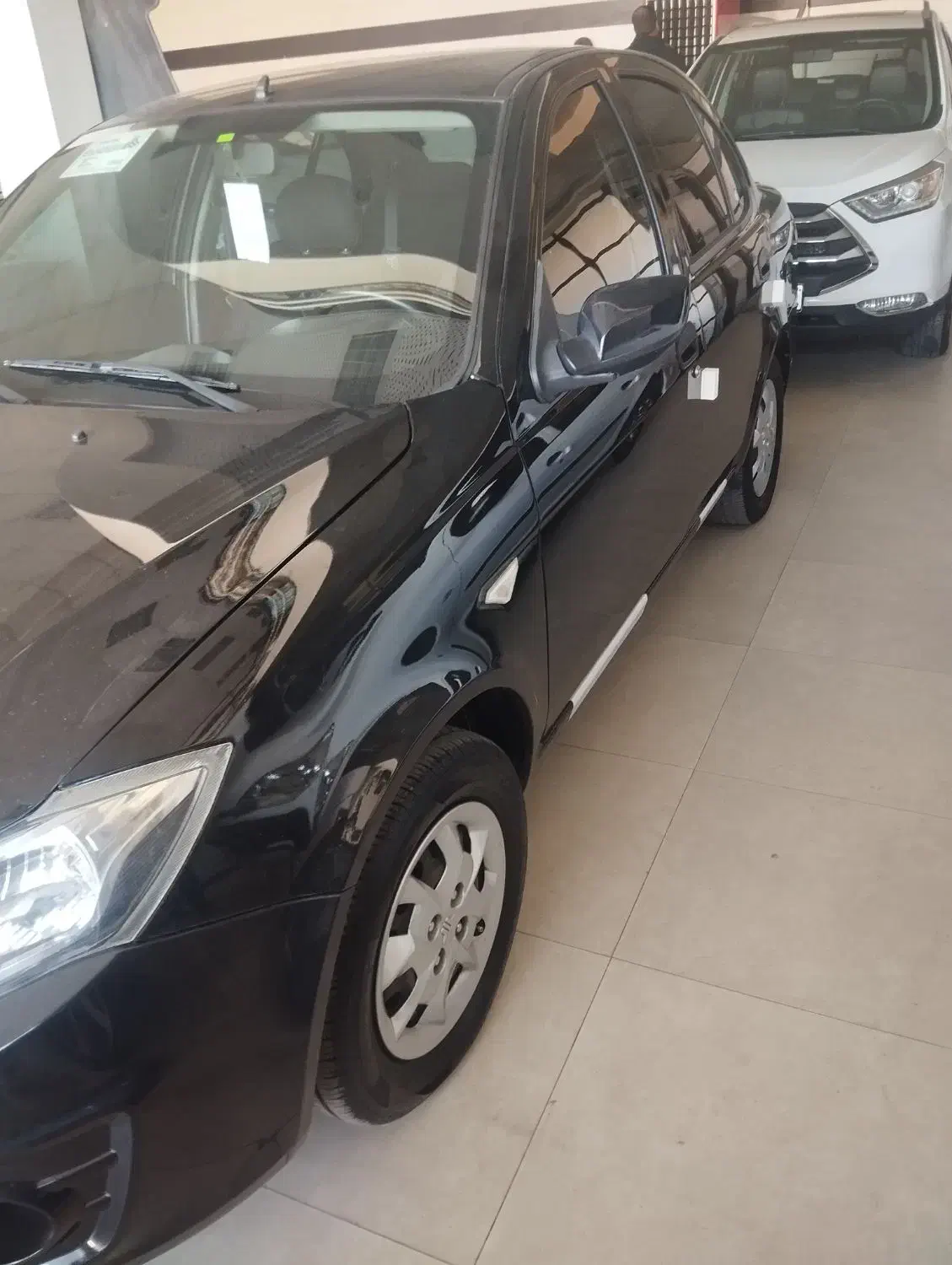 ساینا مدل 99|خودرو سواری و وانت|همدان, |دیوار