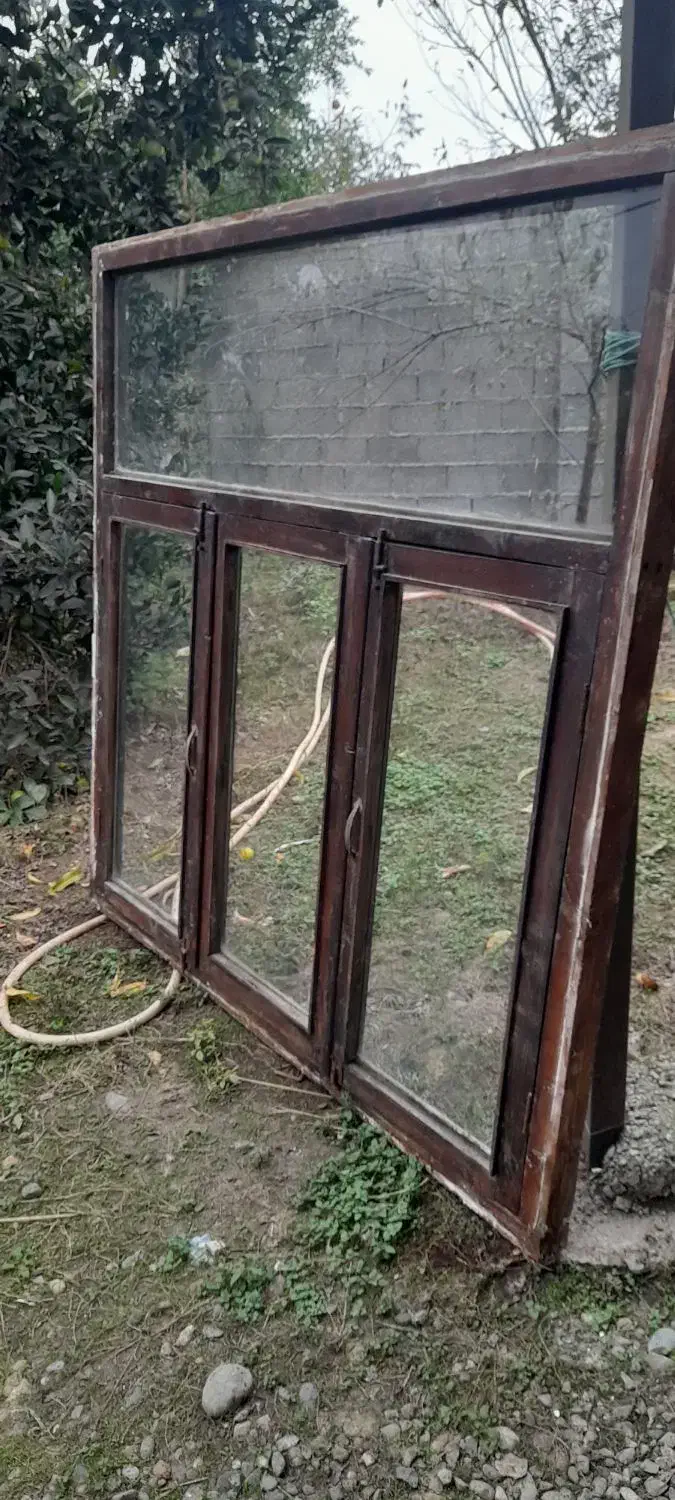 چوب فقط ۷۰۰هزار|حراج|سنگر, |دیوار