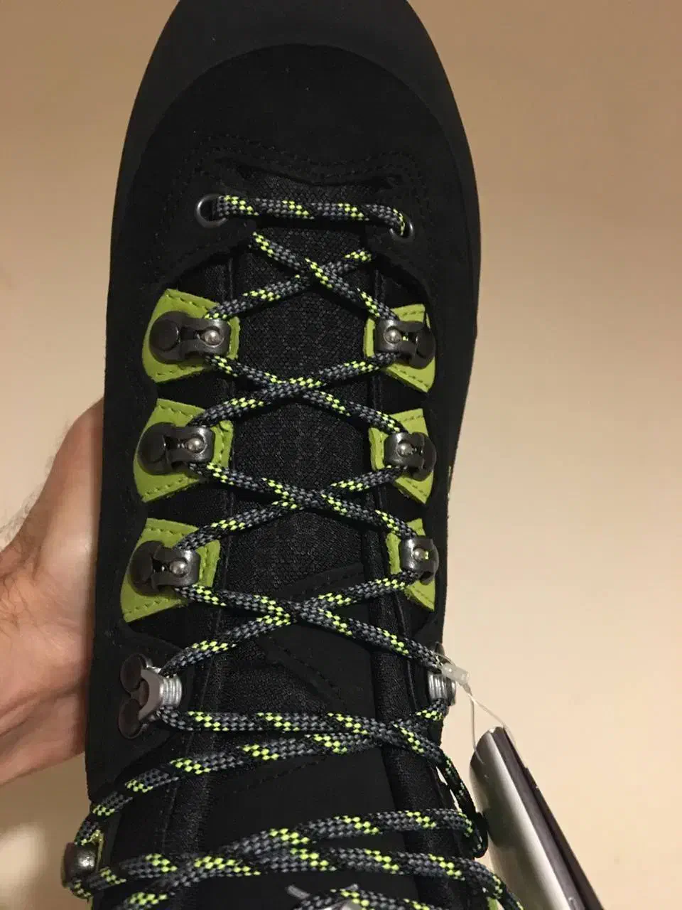 lowa|کوهنوردی و کمپینگ|تهران, شارق|دیوار