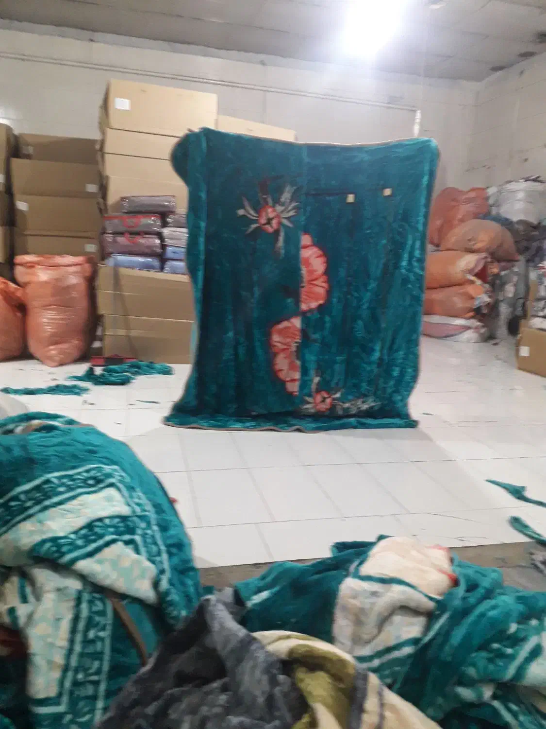 پتو کیلویی ضخیم|رختخواب، بالش، پتو|قم, خداکرم|دیوار