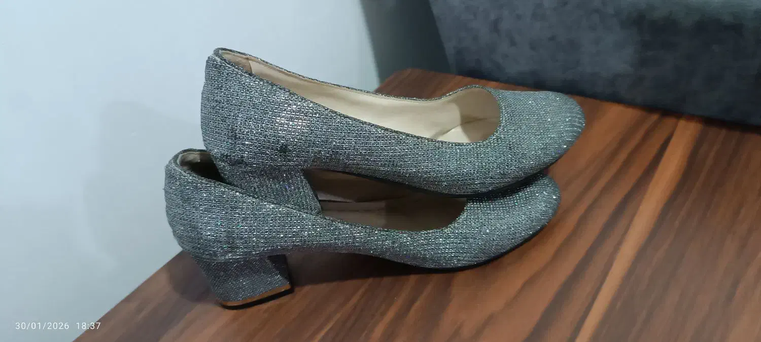 کفش مجلسی|کیف، کفش، کمربند|خرم‌آباد, |دیوار