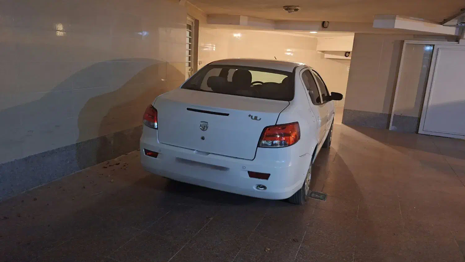 رانا پلاس درحد|خودرو سواری و وانت|شیراز, گلدشت معالیآباد|دیوار