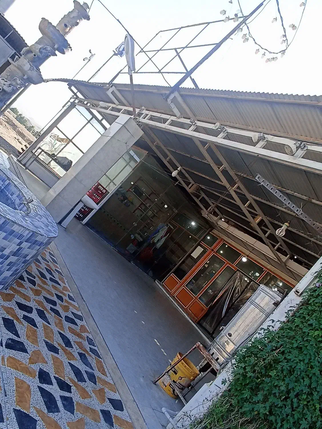 نیازمند کارگر|استخدام سرایداری و نظافت|اندیمشک, |دیوار