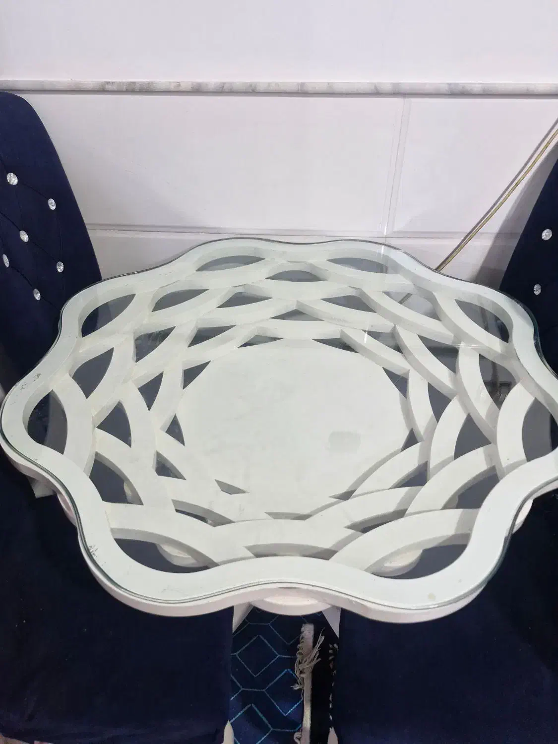 میز غذا خوری|میز و صندلی غذاخوری|قم, نخودی|دیوار