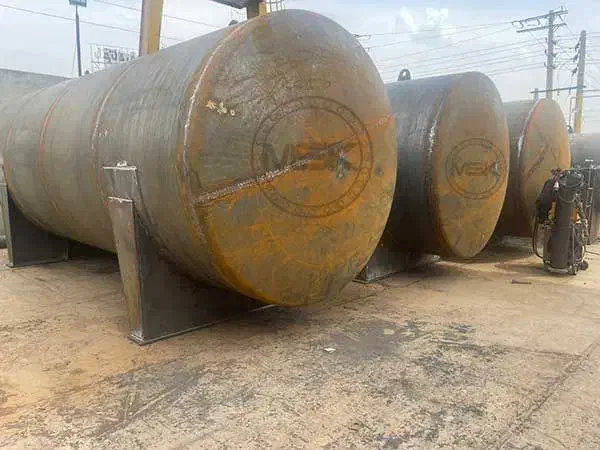 منبع های آهنی بزرگ|مصالح و تجهیزات ساختمان|کرمان, |دیوار