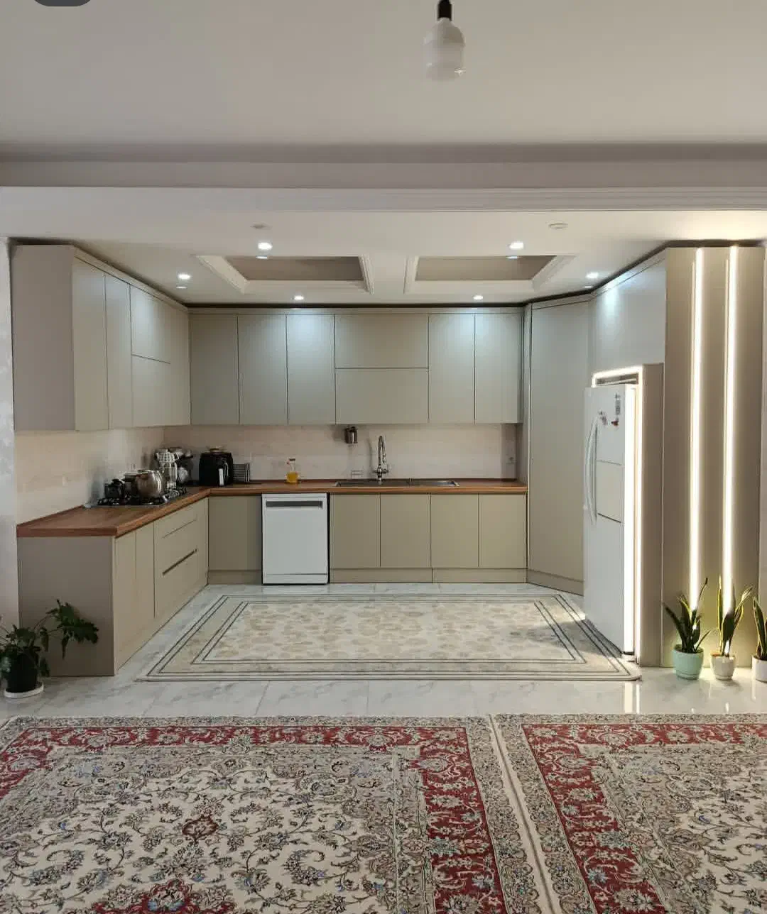 کابینت و کمد دیواری درجه یک|مصالح و تجهیزات ساختمان|بجنورد, |دیوار