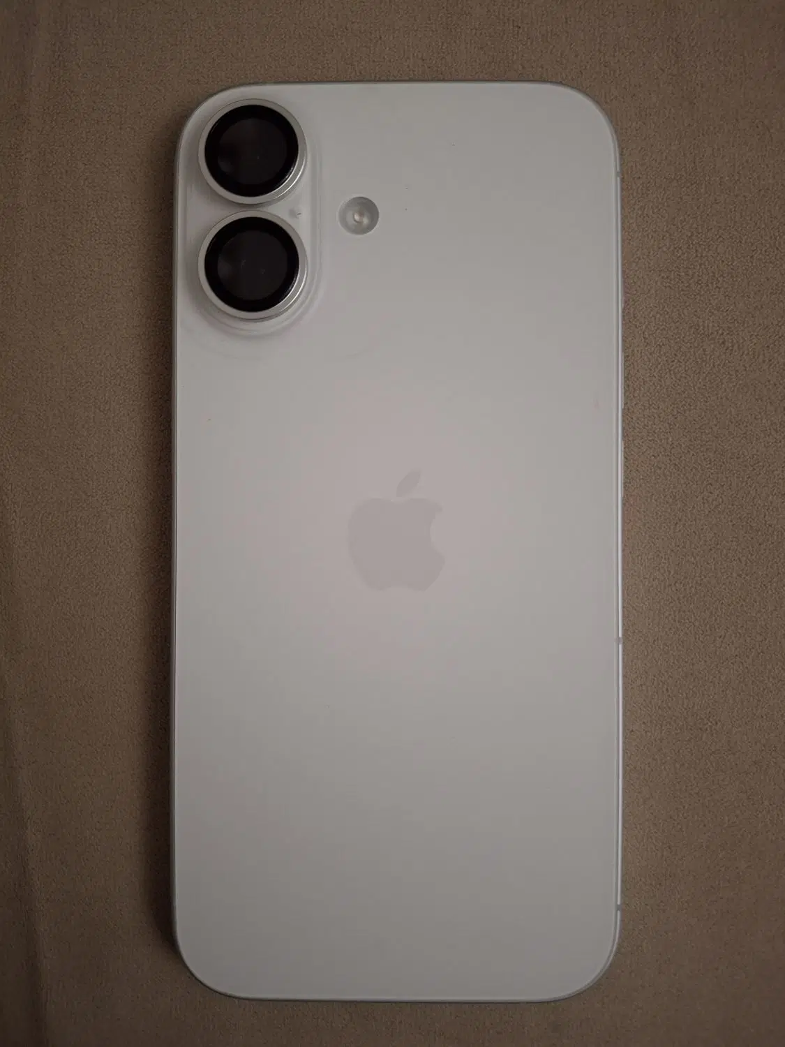 IPhone 16 Normal|موبایل|اراک, |دیوار